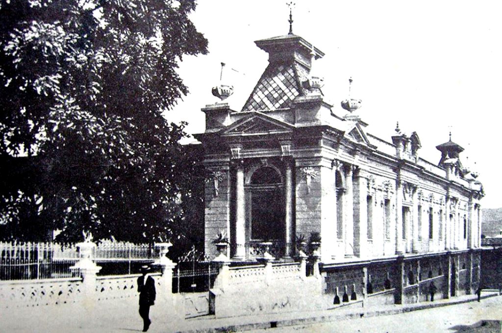 Palacio de Hacienda 2