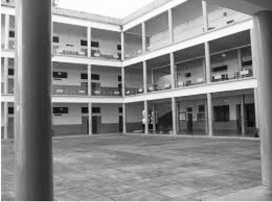 Liceo Simón Bolívar San Cristóbal 3