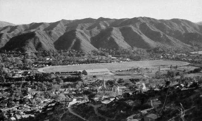 Hipódro mo de El Paraíso 2.jpg