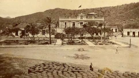 Aduana y almacén de depósito de Pampatar.jpg