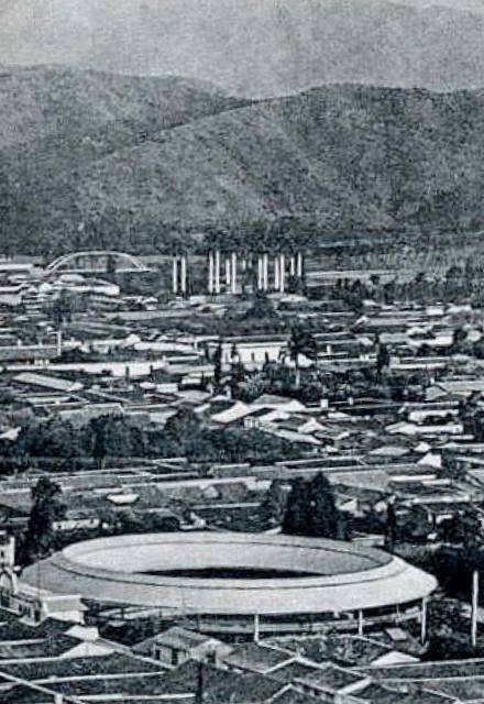 Circo Metropolitano de Cracas.jpg