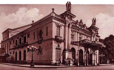 Inauguración del Teatro Nacional.jpg