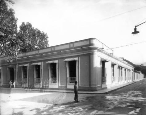 Sede del gobierno en Maracay.jpg