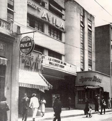 Inauguración del Teatro Ávila.jpg