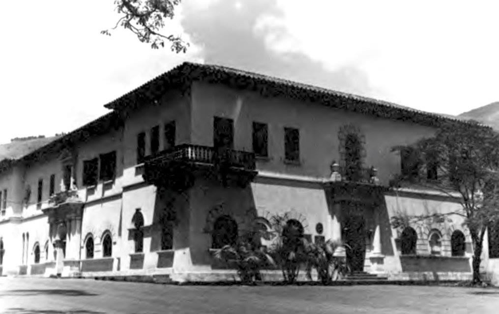 Escuela Nacional de Enfermeras.jpg