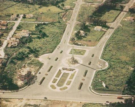 Inauguración del Obelisco de la Plaza Francia.jpg