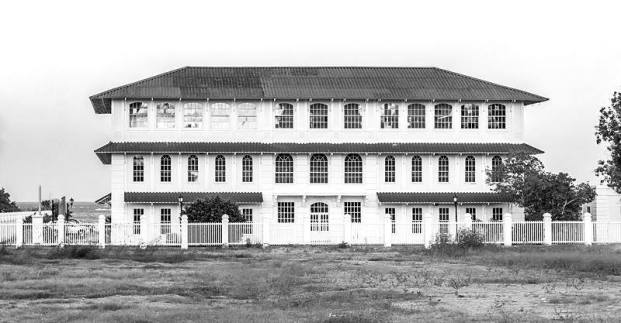 Edificio Mene Grande Maracaibo.jpg