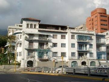 Edificio Santillana.jpg