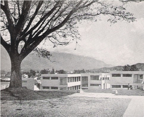 Grupo Escolar Gran Colombia.jpg