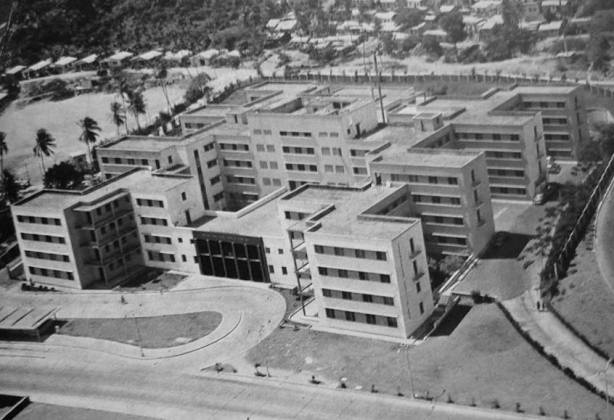 Hospital José María Vargas La Guaira.jpg