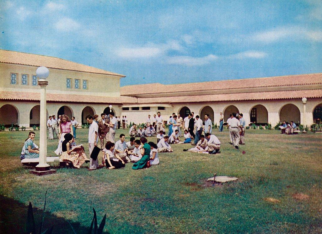 Reapertura de la Universidad del Zulia.jpg