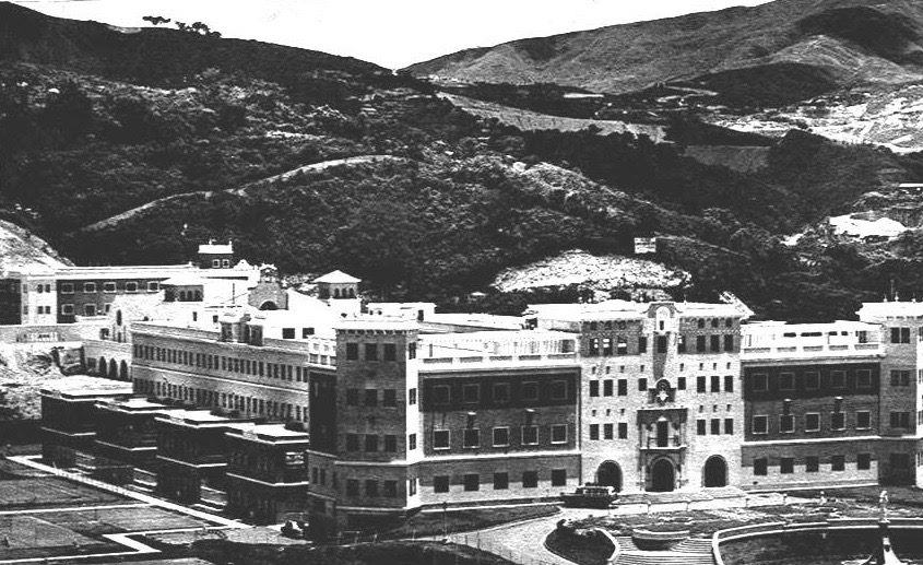 Colegio Santa Rosa de Lima.jpg