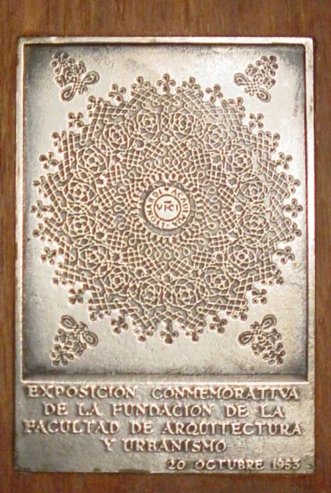 Exposición conmemorativa FAU.jpg
