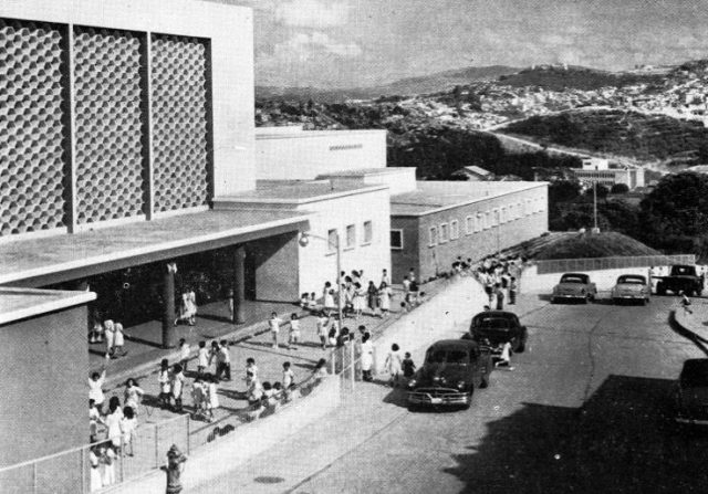 Grupo Escolar Agustín Aveledo.jpg