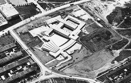 Grupo Escolar Delgado Chalbaud.jpg