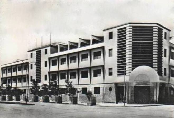 Nueva sede de los Salesianos en Coro.jpg