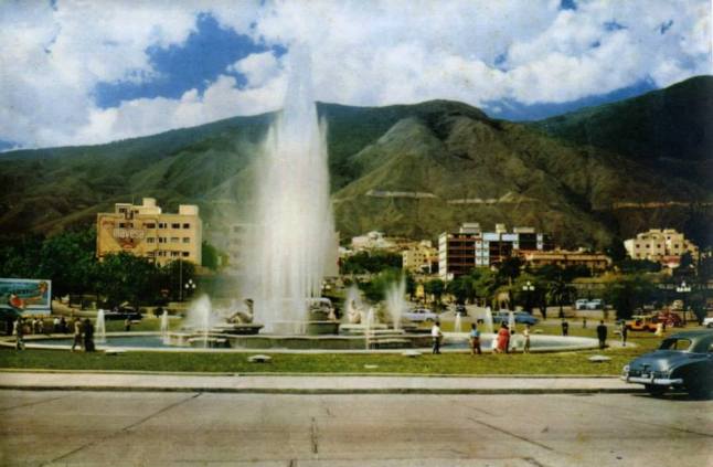 Rediseño de la Plaza Venezuela.jpg