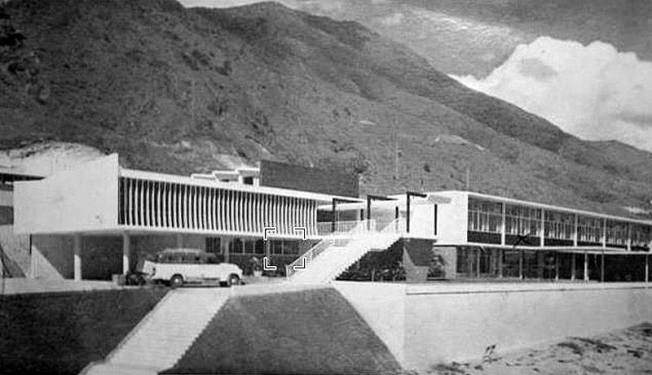 Colegio Humboldt Alta Florida.jpg