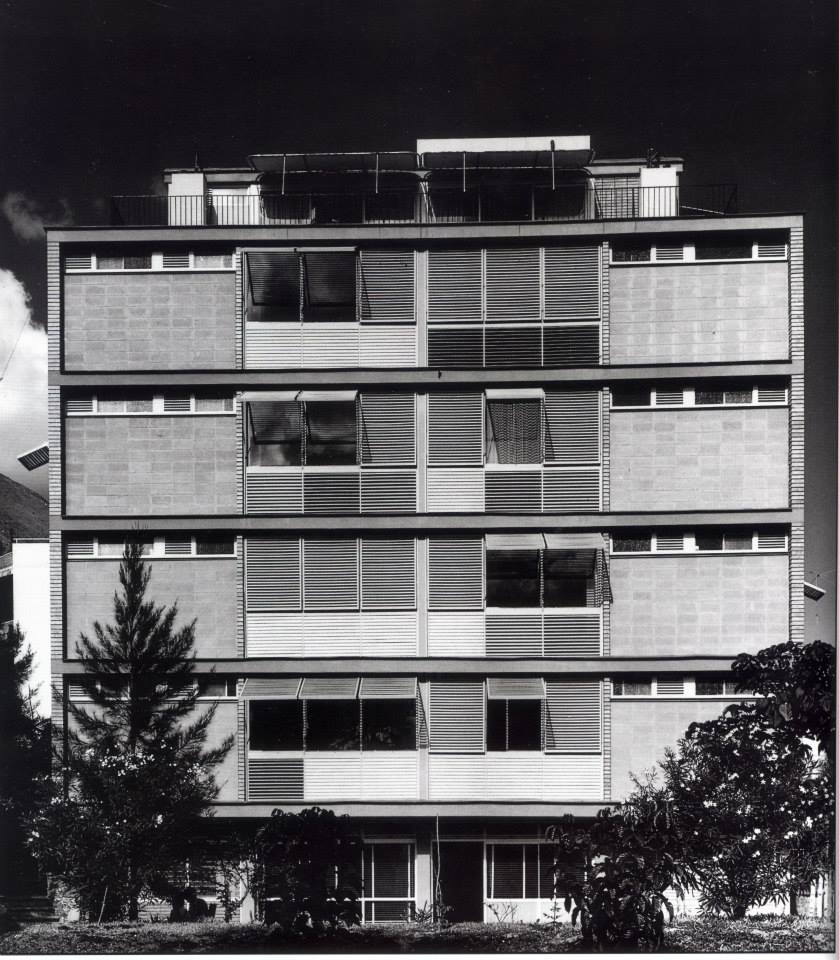 Edificio Tabaré.jpg