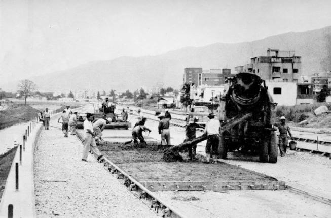 Nueva ampliación de la Autopista del Este.jpg