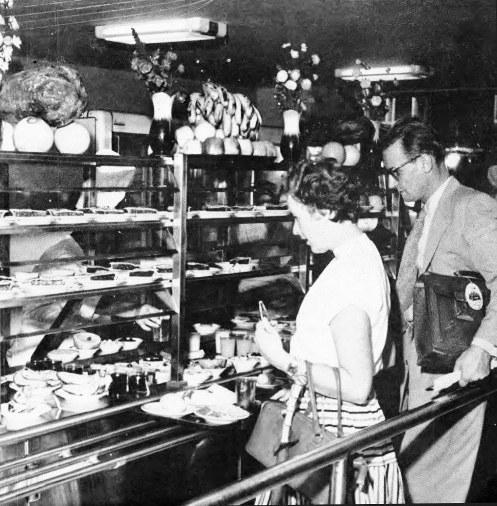 Restaurante semiautomático del INN.jpg