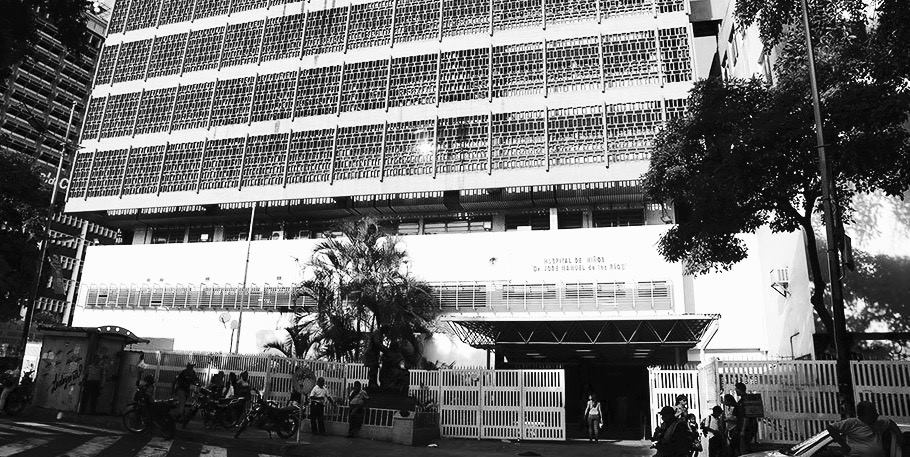 Hospital JM de los Ríos.jpg