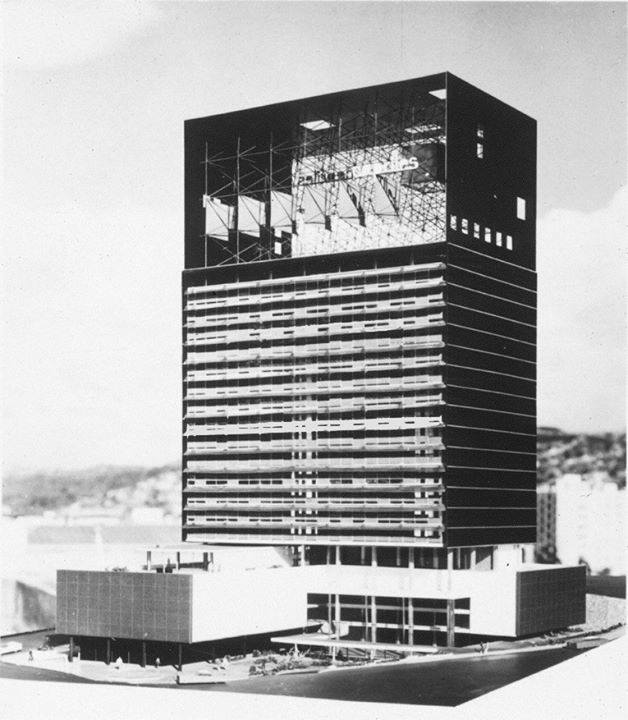 Proyecto de edificio de oficinas para Inversiones Capriles.jpg