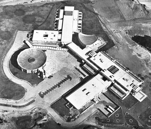 Colegio Loyola en Puerto Ordaz.jpg