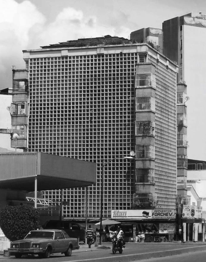 Edificio Los Morochos.jpg