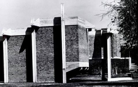 Centro Recreacional Plama Sola.jpg