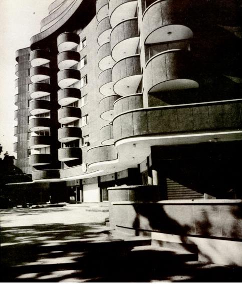 Edificio El Camarón.jpg