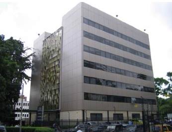 Remodelación de la antigua Embajada de los EEUU.jpg