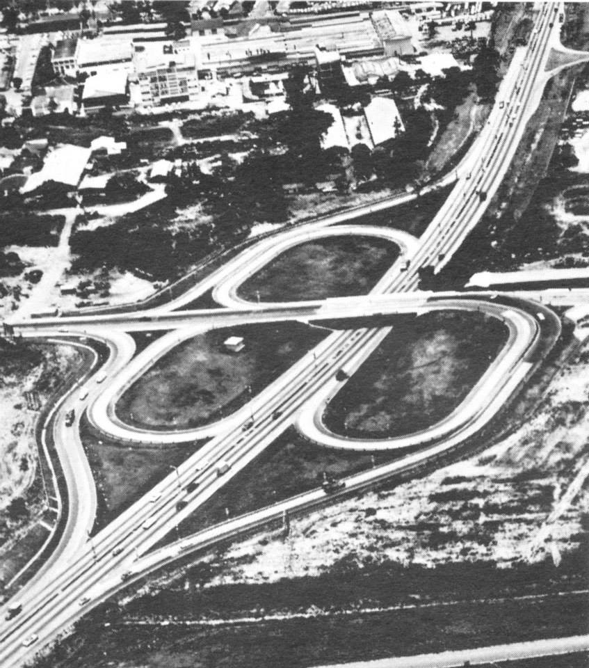 Distribuidor Los Ruices.jpg