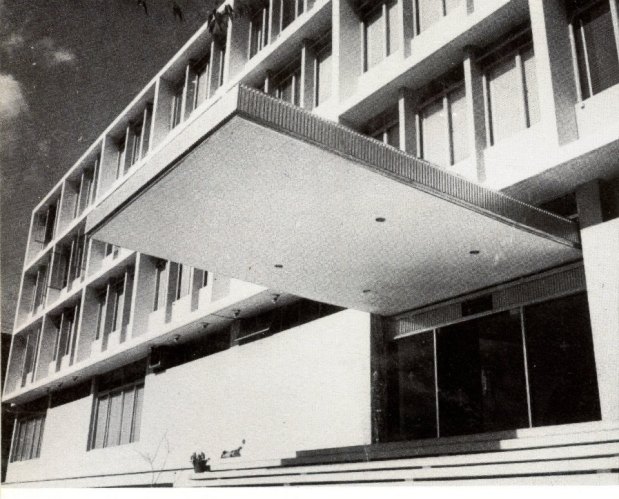 Edificio de Malariología.jpg