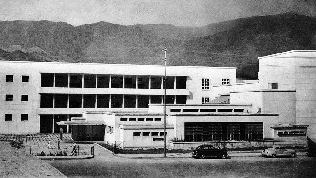 Inauguración del Liceo Fermín Toro 2