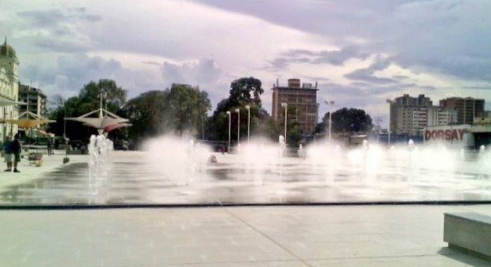 Primera etapa de la remodelación de la Plaza Parque Bicentenario Maracay.jpg