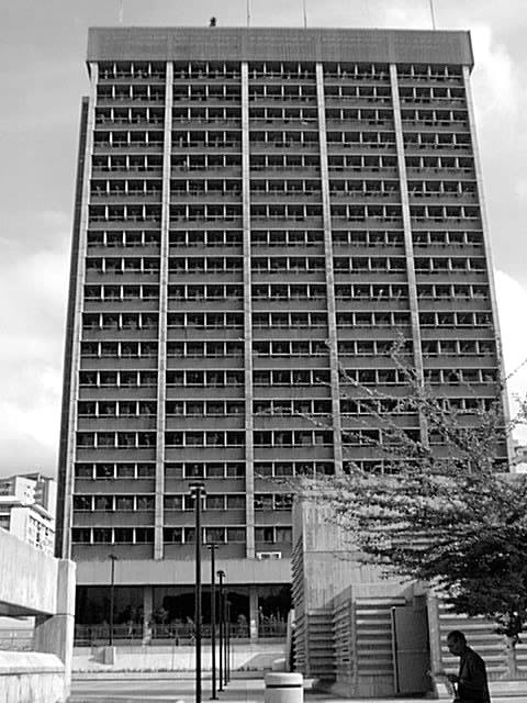 Edificio Sede del Ministerio de Educación.jpg