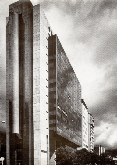 Se inaugura la Torre Europa.png