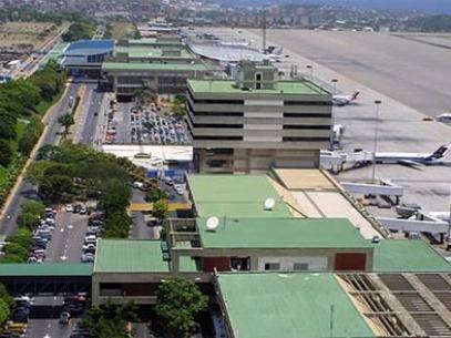 Aeropuerto Maiquetía Premio Nacional.jpg