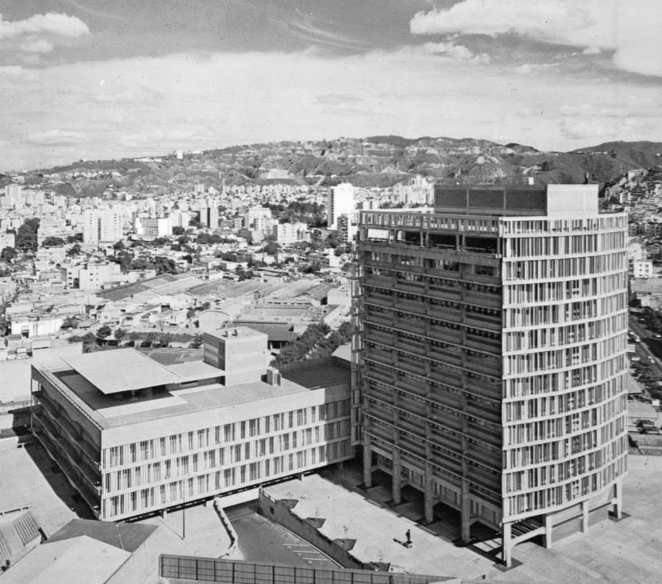 Edificio sede del INCE.jpg