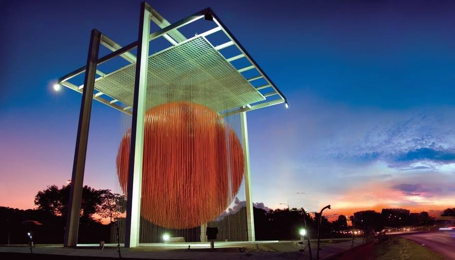 La Esfera de Caracas.jpg