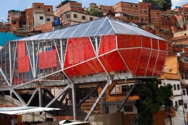 Polideportivo Carbonell.jpg