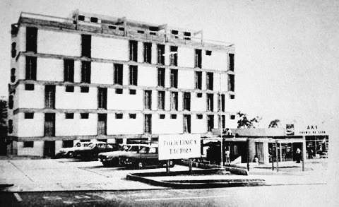 Ampliación de la Clinica Táchira.jpg