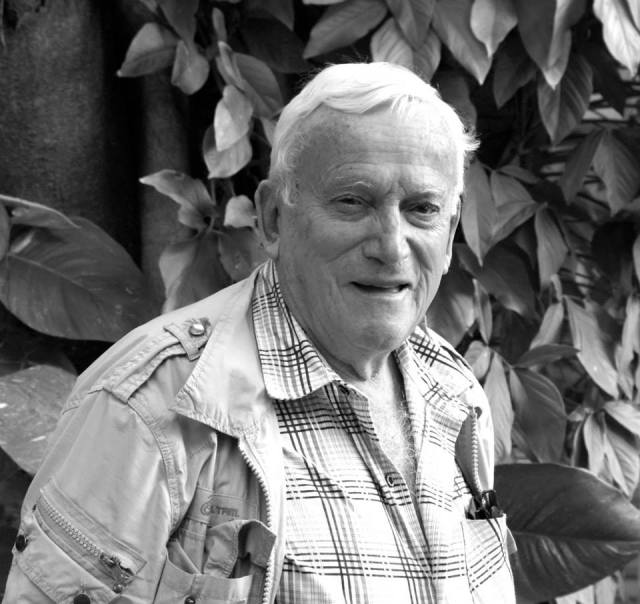 Fruto Vivas Premio Nacional de Arquitectura.jpg