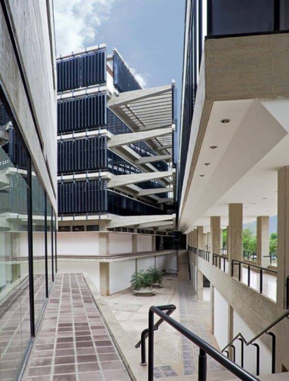 Planta de producción de vacunas Instituto Nacional de Higiene .jpg