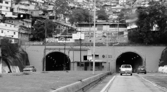 Túneles de El Valle.jpg