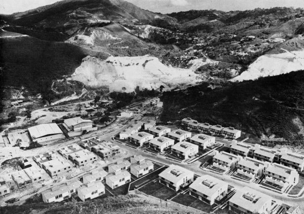 Urbanización Piedra Azul.jpg