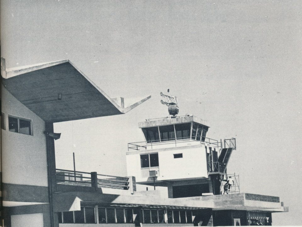 Aeropuerto Internacional de Paraguaná.jpg