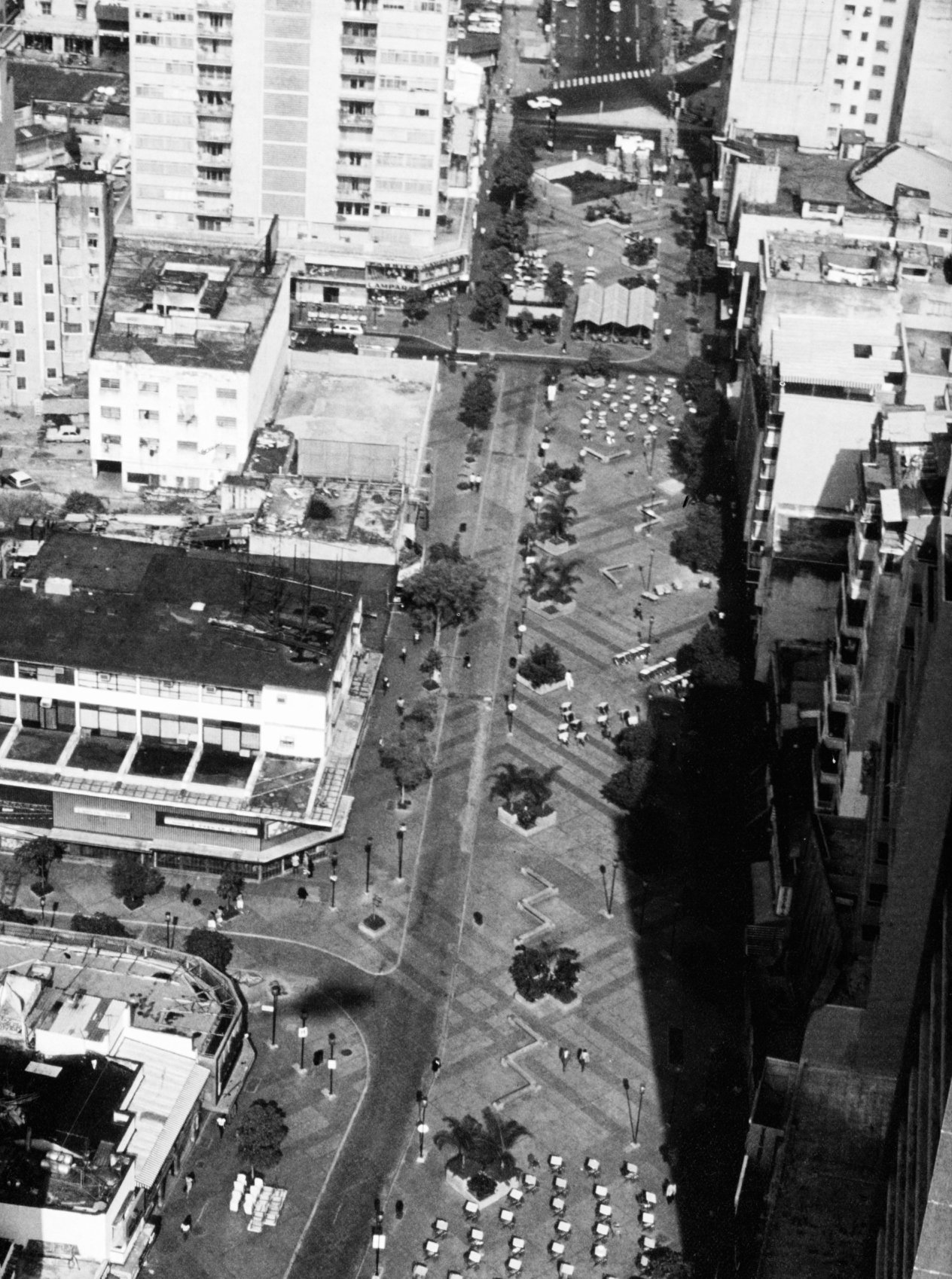 1983• Bulevar de Sabana Grande | Fundación Arquitectura y Ciudad