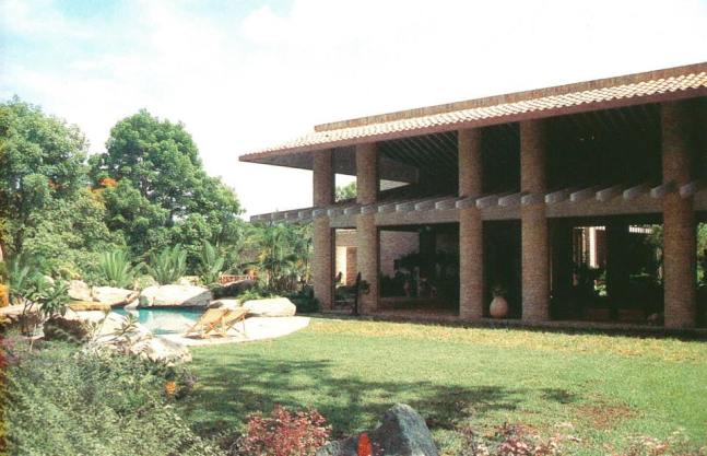 Casa Bottome.jpg